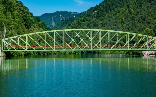 Zelezni most preko save radece visit radece 5