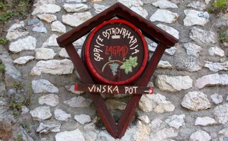2.7.2022 - 16. pohod po Ostrovrharjevi vinski poti "S pesmijo od zidanice do zidanice"